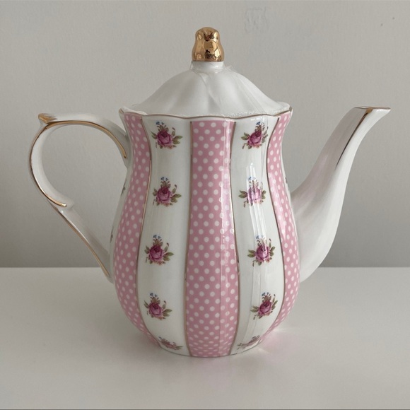 Fine Porcelain Teapot, Cream & Sugar Set - Picture 4 of 5